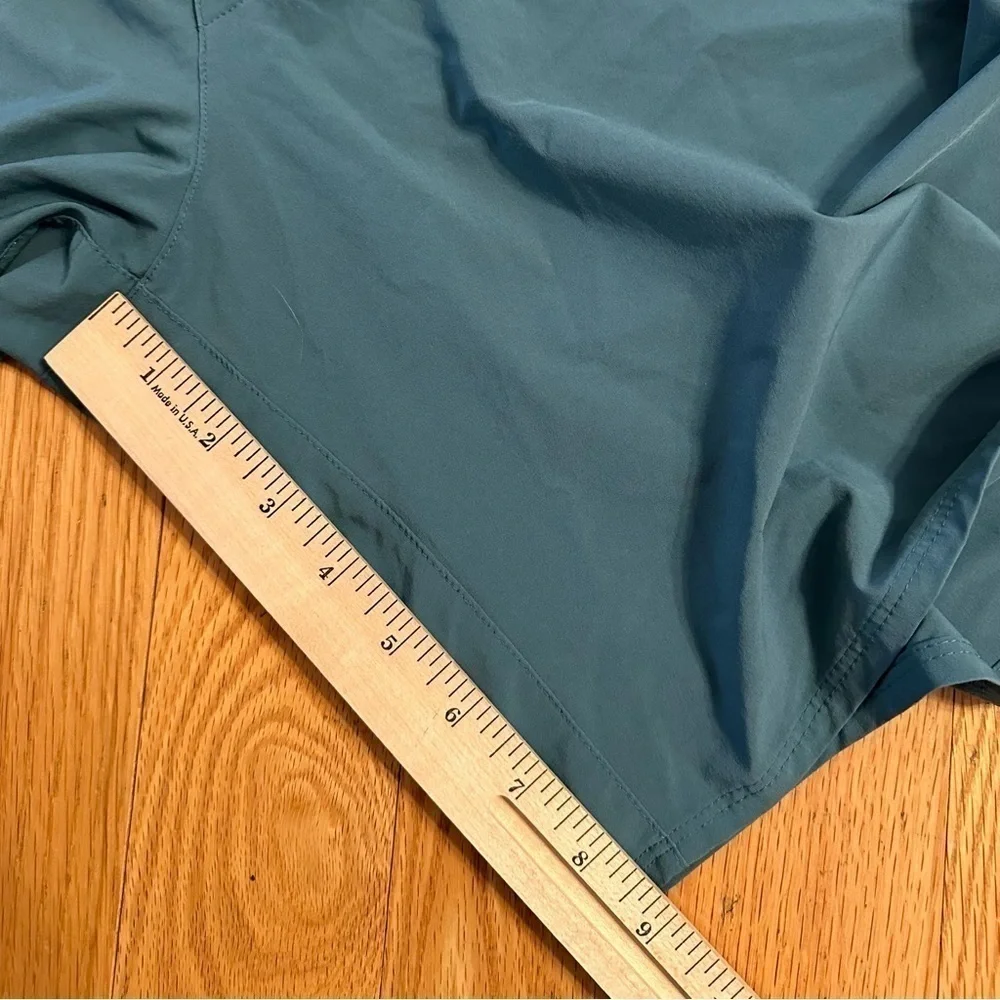 Patagonia Stretch Boardshorts Green Lightweight Unlined 9” inseam Sz 40 - Picture 7 of 8